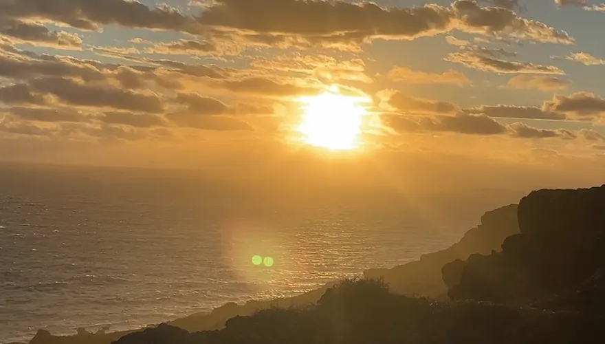 影/美翻了！佳樂水迎元旦曙光　逾千人搶看壯闊海景