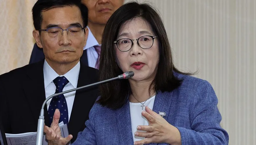 民進黨護航管碧玲大爆炸！藍委不忍了....對綠營吐1句真心話