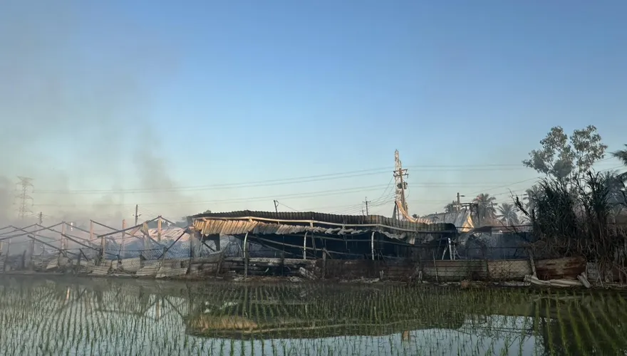 疑取暖不慎！高雄鴨寮燒光　200隻飛禽慘成燒鵝燒鴨