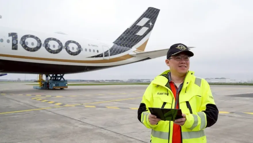 星宇航空發重訊！張國煒親駕首架A350-1000交機返台