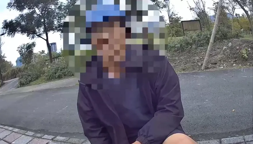 影/南港毒蟲見警靠近心虛　口袋掏喪屍菸彈丟棄遭活逮