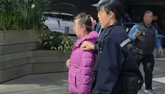 5800億天價支票！陸大媽港銀行領鉅款　遭抓包為假文件被逮