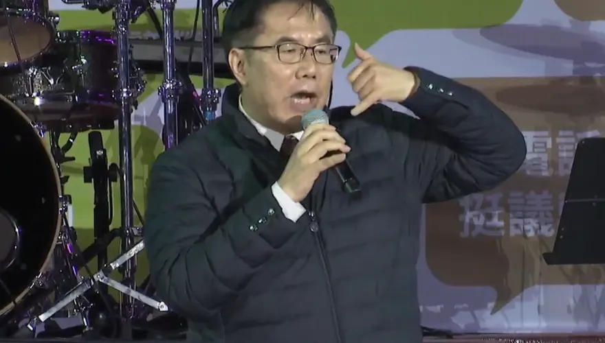 力挺邱議瑩！黃偉哲喊話鄉親「顧電話」：讓她當我們的高雄市長