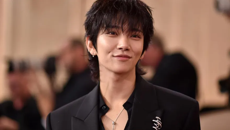 金球獎/SVT Joshua開深V帥登紅毯　驚喜宣布簽約美公司跨足戲劇圈