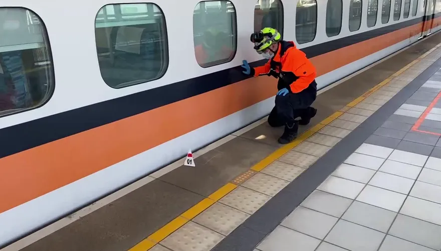 影/高鐵台南站染血！男落軌屍塊波及6車廂　驚悚現場曝