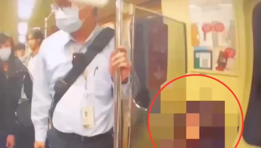 影/北捷車廂內女子情緒失控咆哮　保全控制捷警趕赴現場