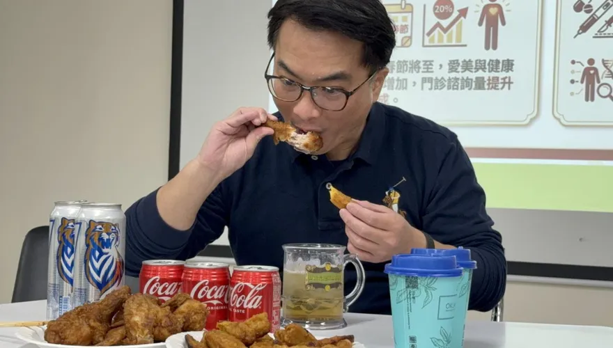 科技男炸雞配啤酒胖20公斤！睡覺每小時停止呼吸67次