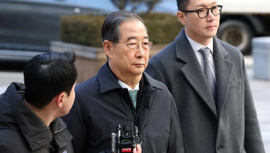 被控協助尹錫悅內亂！南韓前總理韓悳洙一審重判23年、當庭收押