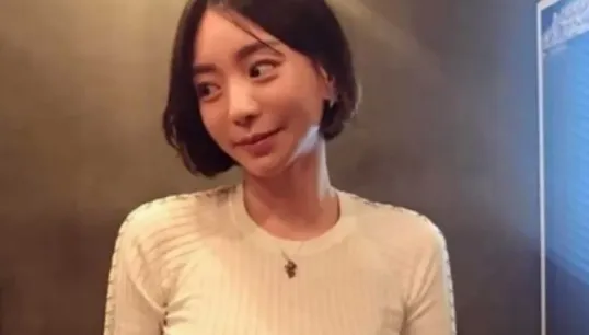 乳業千金黃荷娜涉毒遭起訴　傳供出「藝人黑名單」求減刑