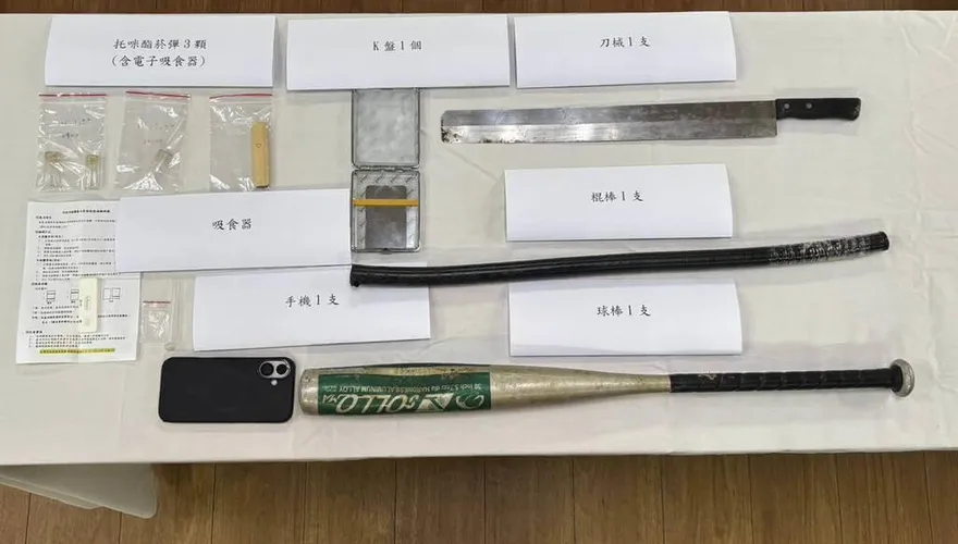債務協商破裂「他開車撞人落跑」！金門警追出喪屍菸彈3人被捕