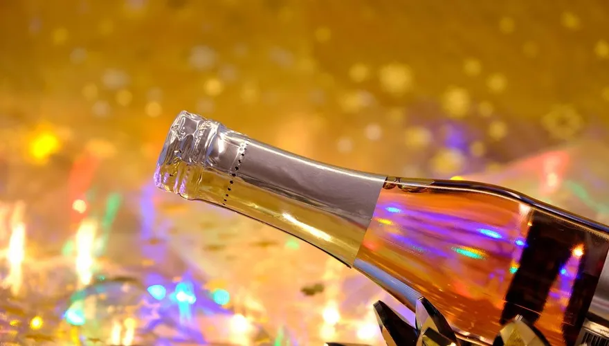 酒後想尿卻擠不出半滴？「急性尿滯留」嚴重恐害膀胱破裂