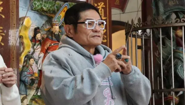 許效舜昔被阿嬤嫌「長得醜」　憶闖蕩演藝圈過程：只有媽媽支持