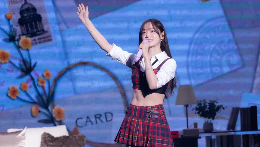I.O.I合體有望？金世正清唱經典曲回應　看粉絲影片險落淚