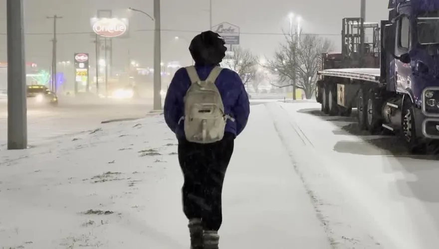影/怪獸級暴雪襲美！停電路斷、逾8000航班取消　1.4億人警戒