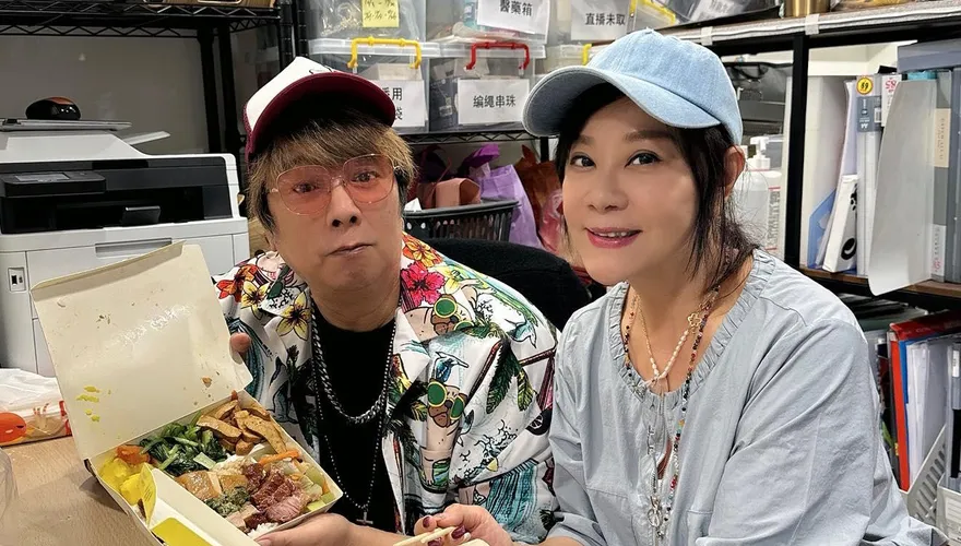 淚崩送別！曹西平「唯一親人」龍千玉深夜再發聲