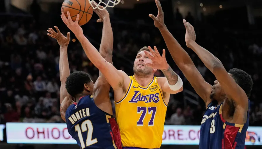NBA/騎士主場「陷阱」害東契奇腳傷！湖人主帥批：非首次
