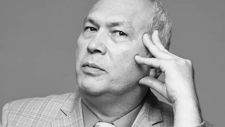 莫雷羅伯遜食道癌病逝　享壽63歲　演員妻悲痛發聲：心快要撕裂了