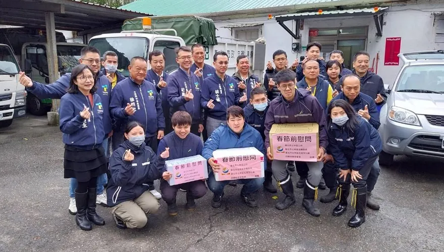 春節前當蔣萬安分身　士林區長慰勞第一線警消、清潔隊