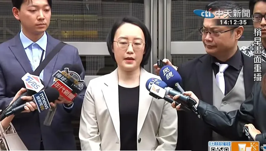 徐巧芯大姑劉向婕切割尪杜秉澄　3度鞠躬道歉喊：各人造業各人擔