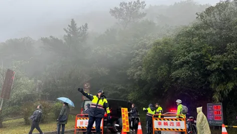 寒流殺到「雪線下修」！陽明山可能降雪　交管措施出爐