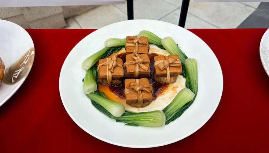 三層肉換腰內肉、水果做發糕！營養師設計健康拜拜供桌