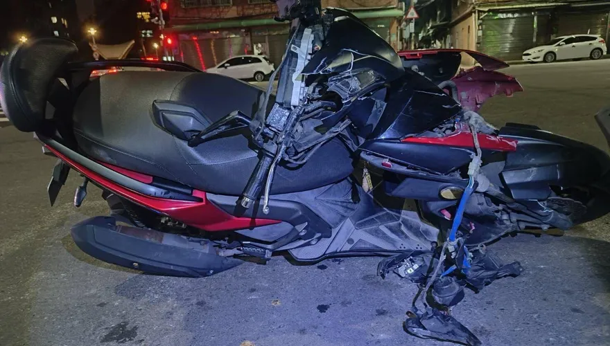 新北悲見寒夜噩耗！男騎士遭違規迴轉車撞死