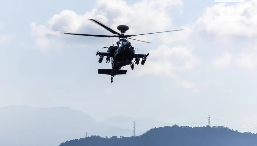 美軍通報齒輪箱風險　顧立雄：陸軍阿帕契直升機停飛待檢