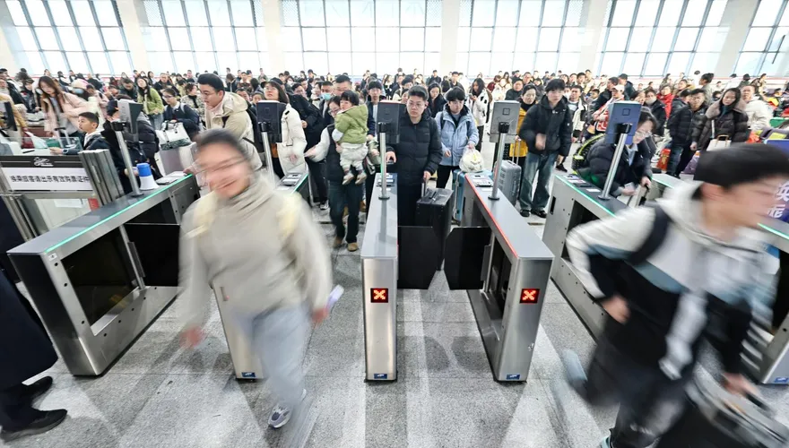 買中轉機票暢玩兩地！陸年輕人愛上高CP值「迴旋鏢」旅行