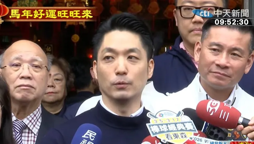 與川伯合體「雙母雞帶小雞」拚選情？　蔣萬安笑回12字