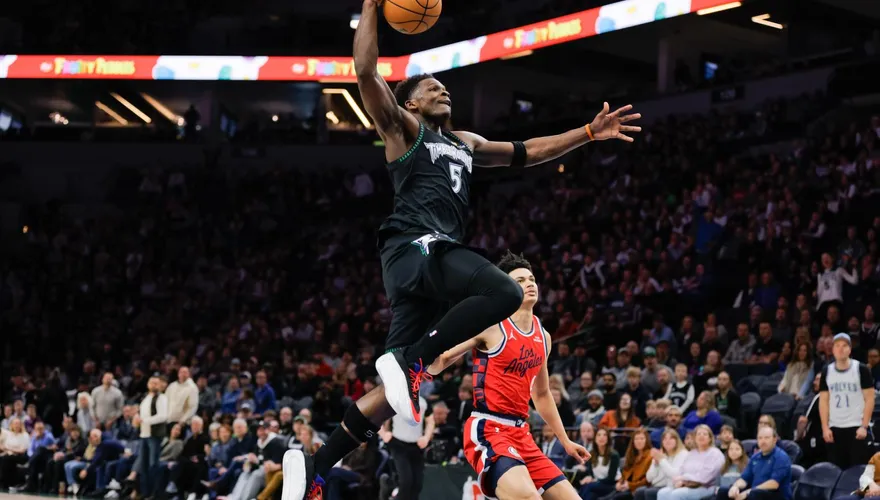 NBA/才剛拿明星賽MVP　愛德華茲狂轟40分率灰狼擊敗獨行俠
