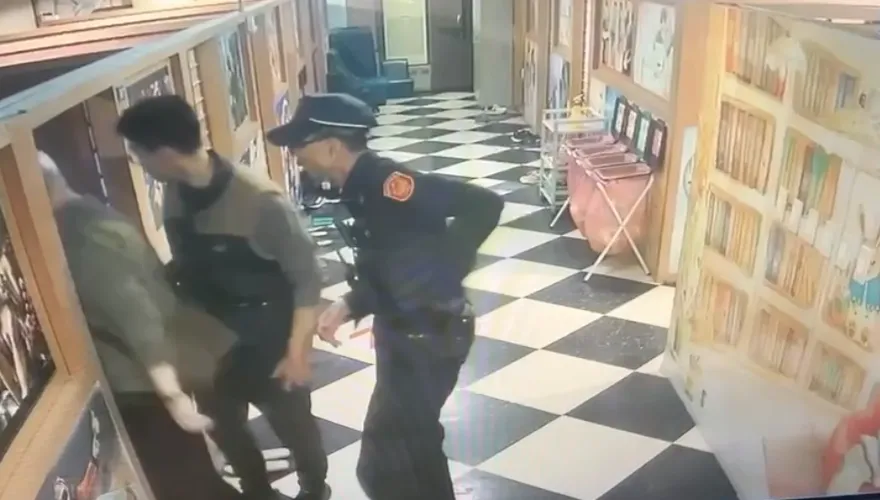 影/北市清晨小黃搶案10小時破案　2嫌逃台中網咖落網