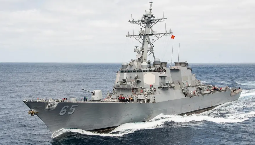 美軍驅逐艦南海故障漂流大陸噤聲　張競：強權之間默契