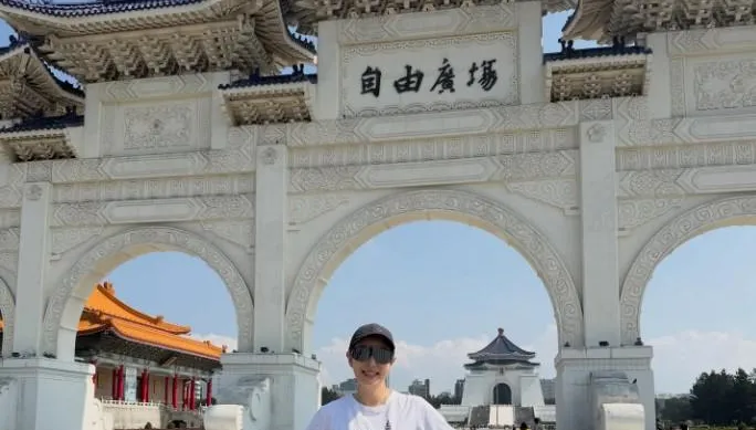 賈永婕最新回應：賈德耀又沒銅像被供奉　要怎麼罰坐？