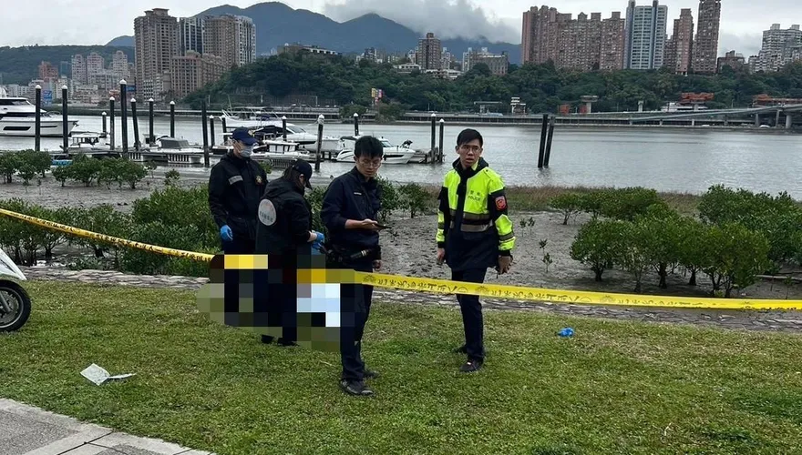 新北關渡橋下沙洲驚見屍體　打撈上岸疑為39歲女