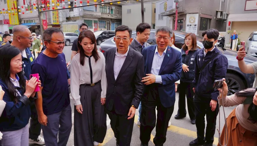 柯文哲赴新竹感謝議長幫忙　民眾黨：藍白合有共識挺高虹安連任