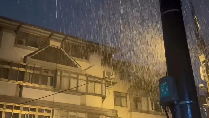 影/宜蘭蘇澳豪雨土石流襲台鐵軌道！永樂到蘇澳新站間一度中斷