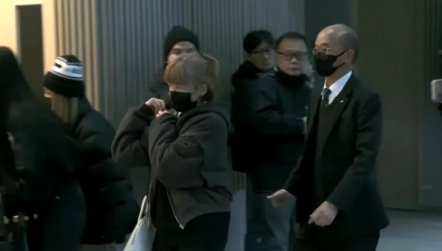影/陸元琪來了！淚別前夫袁惟仁　被問「有被刁難嗎」真實反應曝