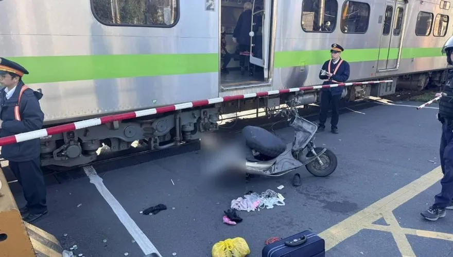 70歲翁闖平交道遭列車撞擊身亡！　台鐵桃園至鶯歌段延誤