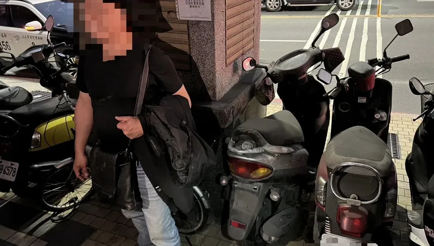 影/新莊彩券行遭闖入損失13萬　竊嫌偷換車牌仍遭逮