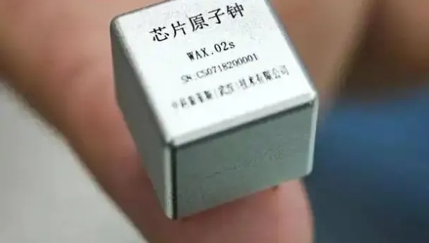 陸成功研發世界最小「晶片原子鐘」　或改變水下導航與軍事通訊發展