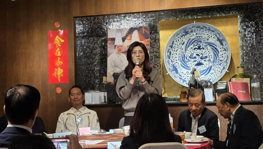 藍宜蘭鬧分裂！鄭麗文訪老議長拚團結　力挺張勝德續任議會龍頭