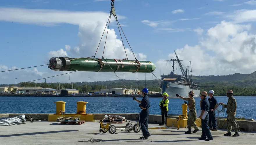 海軍劍龍級潛艦性能提升年底完成　2027將試射新型魚雷