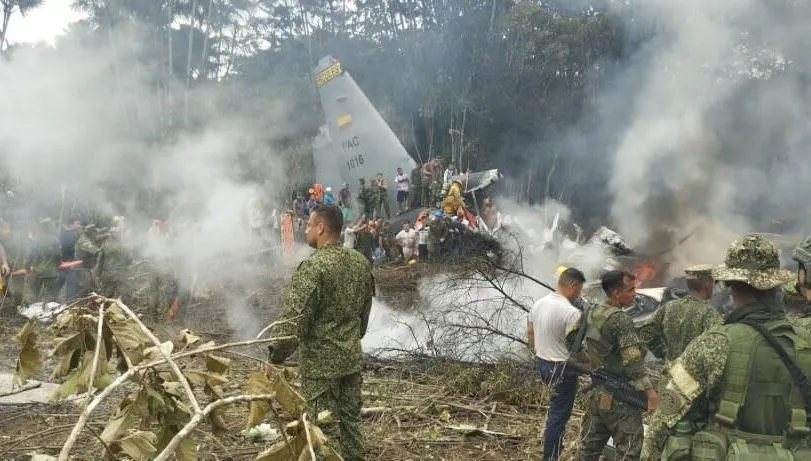 哥倫比亞載125人軍機墜毀　地方官員：8死逾80傷