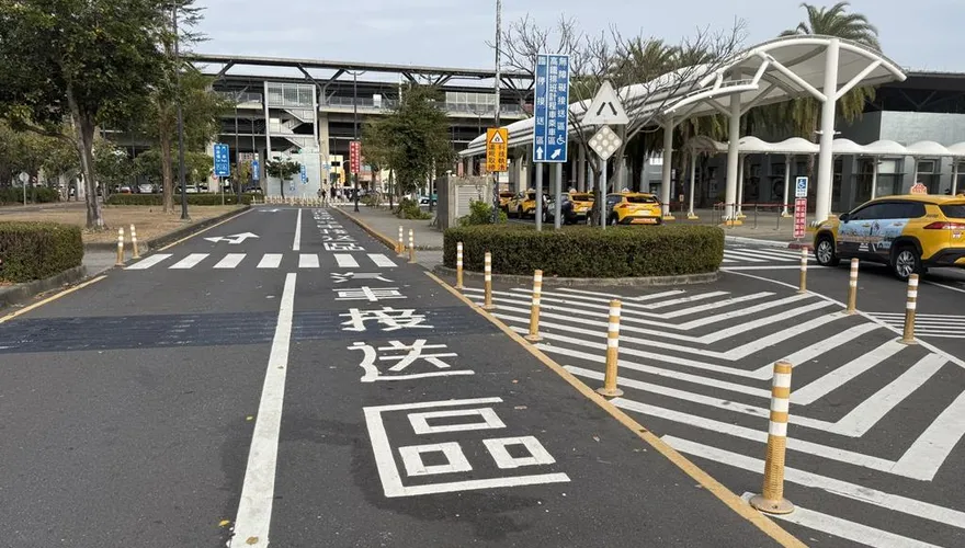高鐵台南站「平台預約計程車」3/30起搬家　走40米上車