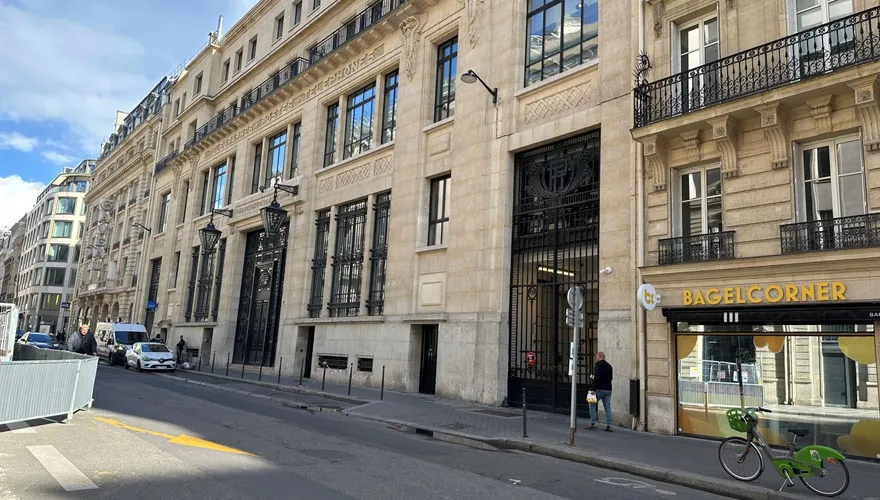 巴黎美銀大樓險遭炸彈攻擊　疑不滿中東戰火犯案