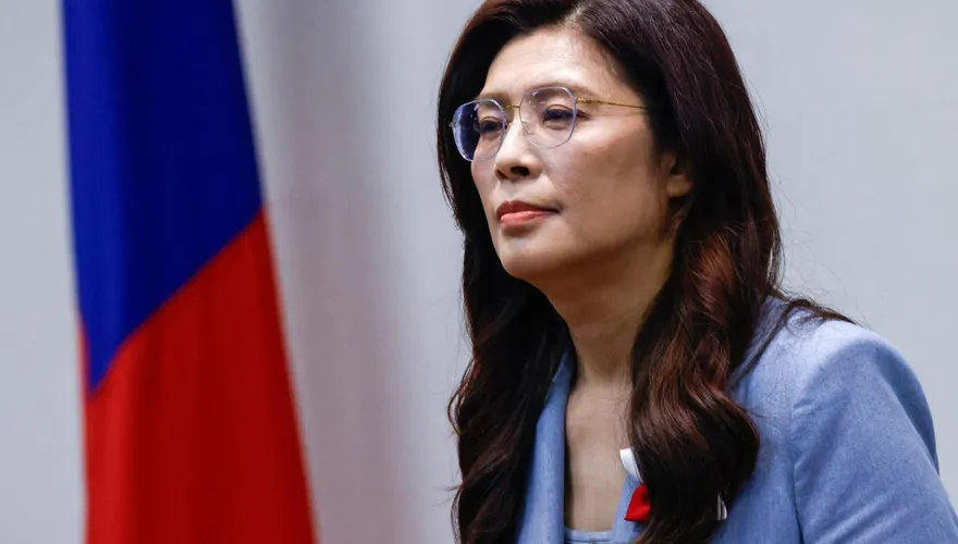 鄭麗文訪陸遭抹黑？侯漢廷引謝長廷名言轟民進黨雙標