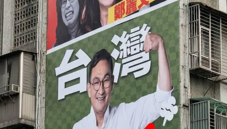 揪朱政騏曾掛看板「抹紅鄭麗文」！徐巧芯諷：共諜又在民進黨