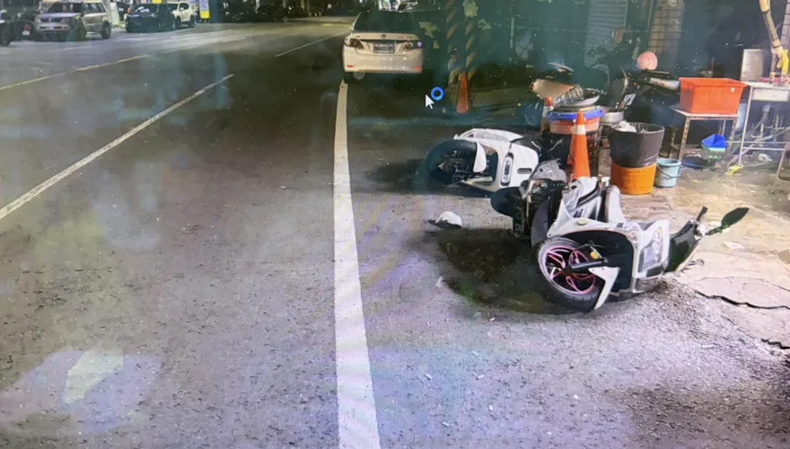 影/高雄男毒駕撞車還肇逃！驗出喪屍煙彈　險波及9月大男嬰