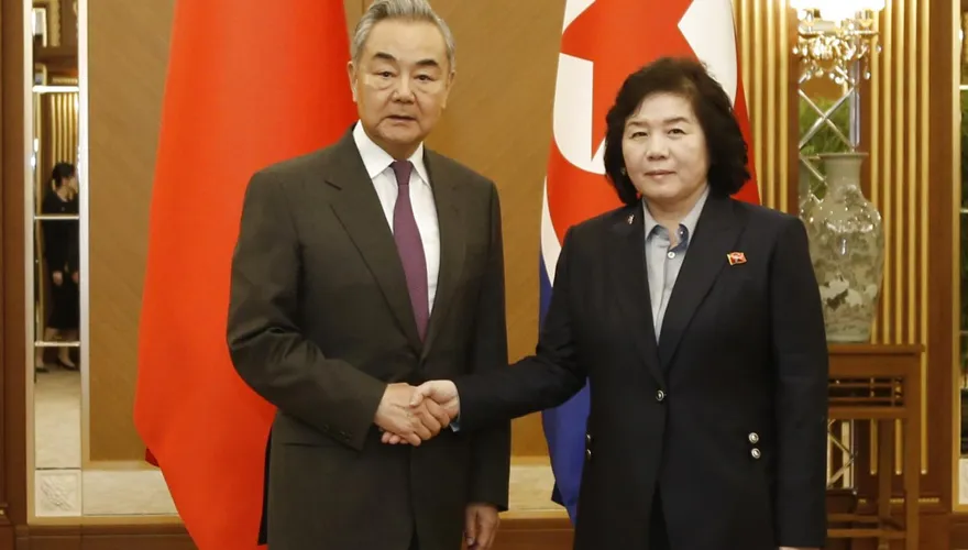 趕在習川會前！王毅見北韓外相　崔善姬：支持一個中國原則