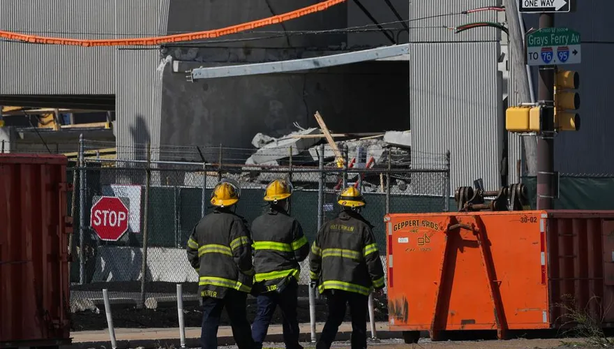 美費城興建中停車塔突坍塌！3工人不幸慘死　搜救工作轉為搜尋遺體